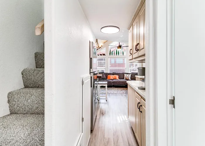 Holiday home Pet-friendly Show W/ Trail Access! Show Low